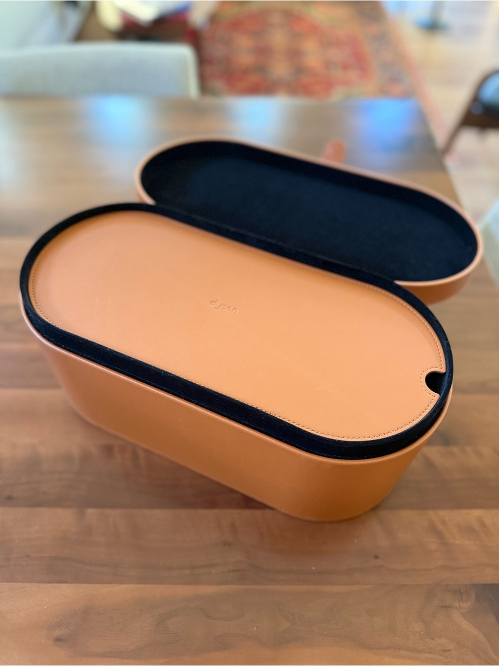 Dyson Airwrap - Complete Multi Styler Nickel & Fuschia with Leather Case - Picture 13 of 14